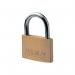 This photo showcases a Master Lock Magnum Padlock made of solid brass and equipped with keys. The 30mm size provides a sturdy and reliable security solution.