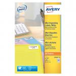 This photo shows Avery CD and Media labels. These are Avery Laser Labels, measuring 46x11.11mm and with 84 labels per sheet. The labels are white and come in a pack of 2100.