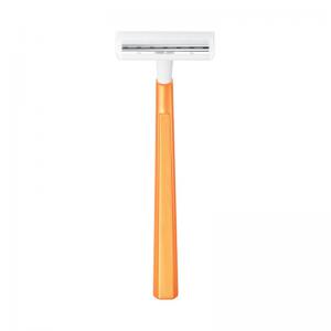 BIC 2 Sensitive Disposable Razors Pack of 1000 8385323 BC15395