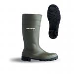 In the photograph, a pair of green Dunlop Protomaster Full Safety PVC Wellington boots can be seen. The boots, with a size of 6.5, feature a sturdy construction and a slip-resistant sole. The shiny PVC material adds durability and the tall design provides extra protection from the elements.