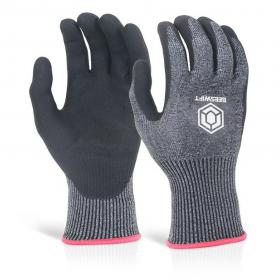Beeswift Micro Foam Nitrile Cut D Large Black S KSDS