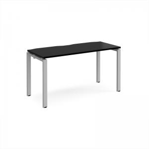 Adapt single desk 1400mm x 600mm - silver frame, black top E146-S-BK