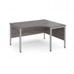Maestro 25 right hand ergonomic desk 1400mm wide - silver bench leg frame, grey oak top MB14ERSGO