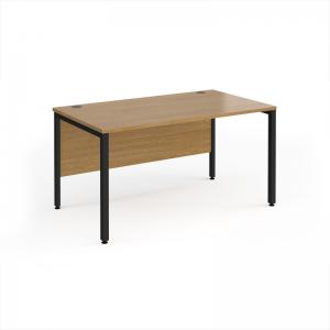 Maestro 25 straight desk 1400mm x 800mm - black bench leg frame, oak