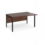 Maestro 25 right hand wave desk 1400mm wide - black bench leg frame, walnut top MB14WRKW