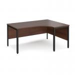 Maestro 25 right hand ergonomic desk 1600mm wide - black bench leg frame, walnut top MB16ERKW