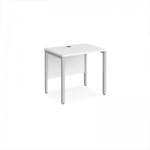 Maestro 25 straight desk 800mm x 600mm - silver bench leg frame, white