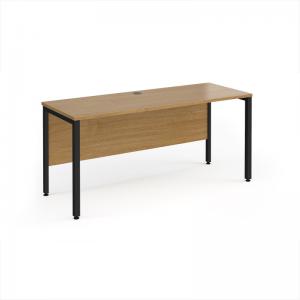 Maestro 25 straight desk 1600mm x 600mm - black bench leg frame, oak