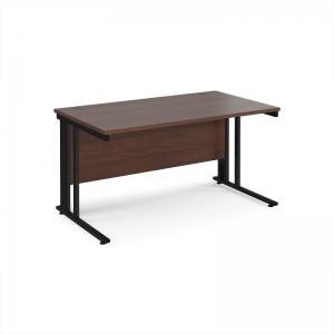Maestro 25 straight desk 1400mm x 800mm - black cable managed leg