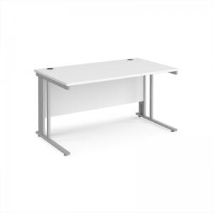 Maestro 25 straight desk 1400mm x 800mm - silver cable managed leg