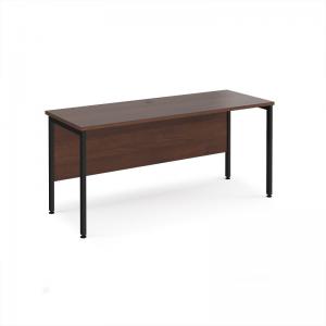 Maestro 25 straight desk 1600mm x 600mm - black H-frame leg, walnut