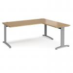 TR10 desk 1800mm x 800mm with 800mm return desk - silver frame and oak top