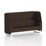 A sleek, modern booth with white legs and synergy fabric panels. The open design features a 3-seater sofa for maximum versatility. Perfect for any event or office setting.
