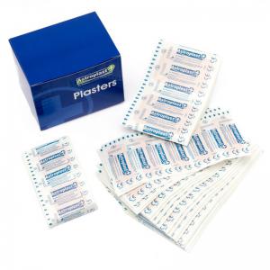 Astroplast Plasters Flesh Colour Washproof Assorted Sizes Pack 150 -