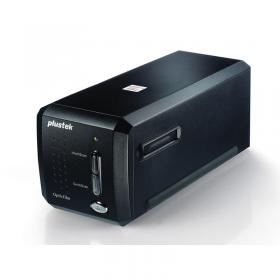 Plustek 8200i SE OpticFilm Scanner 8PL0226UK