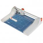 The picture shows a high-quality Dahle 440 A4 Premium rotary trimmer, surrounded by the brands reliable guillotines and trimmers. The sleek and modern design of the trimmers is complemented by the sharp blades, ready to efficiently cut through paper or other materials.