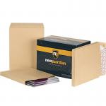 This picture shows a pack of 100 New Guardian Gusset Envelopes with PSeal, measuring 381x254x25mm in Manilla color. The envelopes have a gusseted design and a secure seal, perfect for mailing important documents.