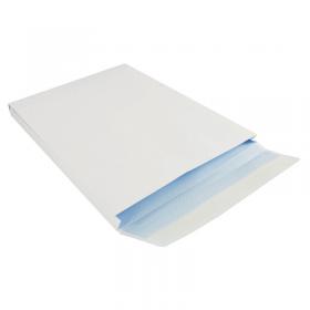 Q-Connect C4 Envelopes Window Gusset Peel and Seal 120gsm White (125 Pack) KF02891 KF02891