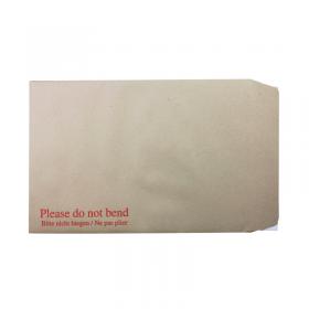 Q-Connect C4 Envelopes Board Backed Peel and Seal 115gsm Manilla (Pack of 125) KF3521 KF3521