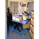 Light duty mobile lift table, capacity 150kg - height 780mm 325972