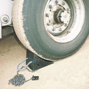 Heavy duty wheel chocks 330114