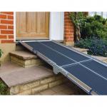 Compact folding aluminium access ramp 370537