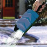 Handheld salt spreader scoop 382433