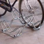 Heavy duty twin level floor mounted cycle rack - 3 bike capacity 383475