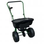 27kg Broadcast salt spreader with rain cover 413170