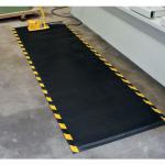 Anti-fatigue Mat, Solid Top, Nitrilerubber, Cushioned Core, Blackyellow 85 cm X 150 cm 413393