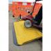 Wide kerb ramp with extra grip 418235