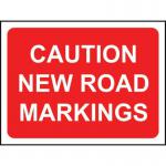 1050 X 750 mm Temporarysign - Caution New Road Markings 424131