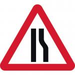 Road Narrows Offside - Classicroll Up Traffic Sign (600 mm Tri) 424357