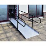 Permanent fixed ramp with telescopic legs and handrails 428094