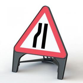 Triangle 750mm Road Narrows Left Qsign 429674