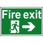 Spectrum Industrial Fire Exit RM Arrow Right S/A PVC Sign 300x200mm 1504 SPT13615